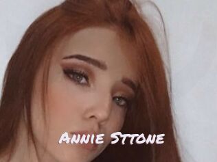 Annie_Sttone