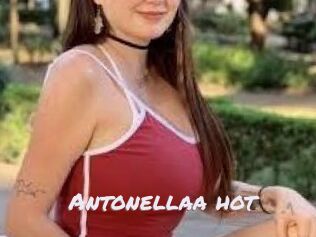 Antonellaa_hot