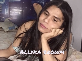 Allyka_browm