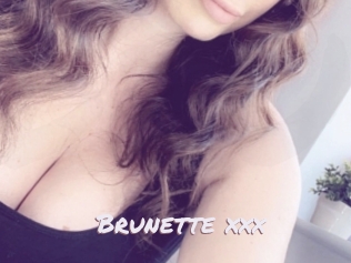 Brunette_xxx