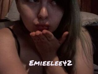 Emieelee42