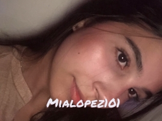 Mialopez101