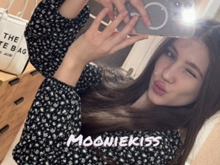 Mooniekiss