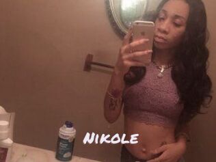 Nikole_