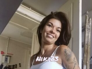 Niki23